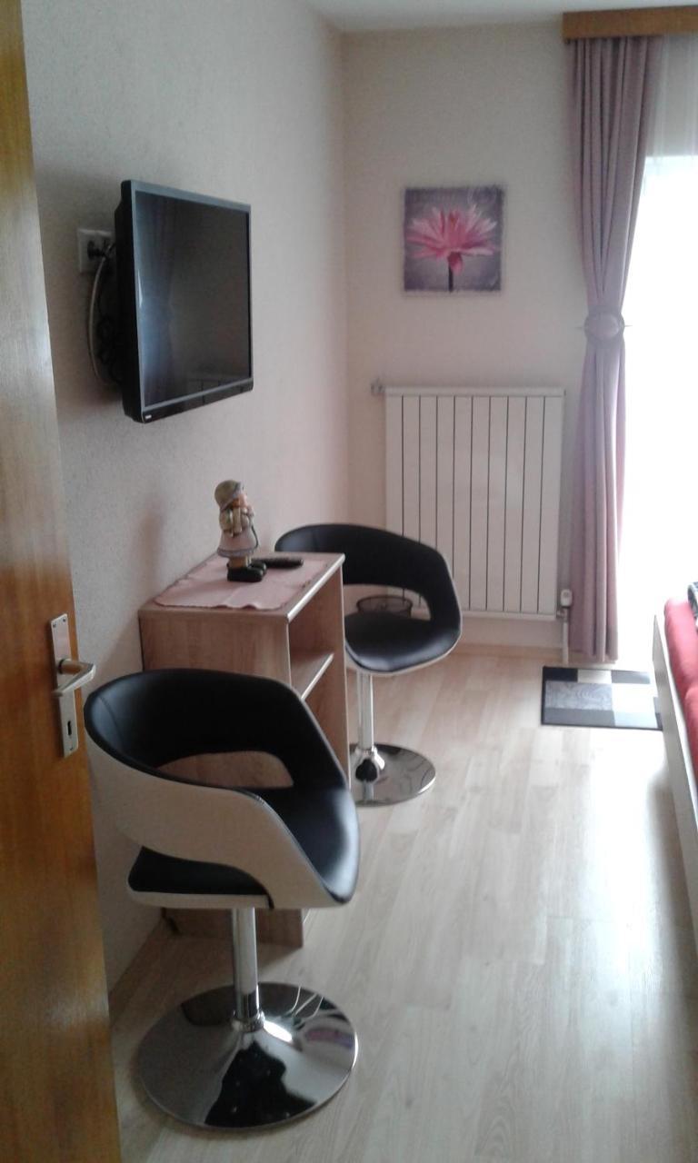 Biancas Ferienwohnung Im Haus Roswitha Tumpen المظهر الخارجي الصورة